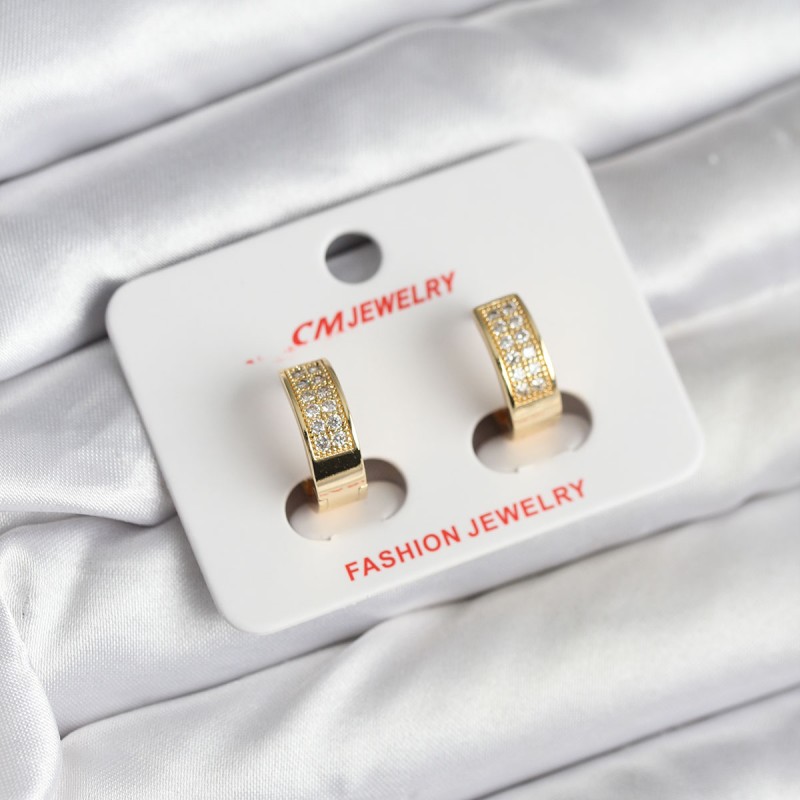 14K Gold Renk Kaplama Zirkon Taşlı Halka CM Kadın Küpe 14K Gold Renk Kaplama Zirkon Taşlı Halka CM Kadın Küpe
