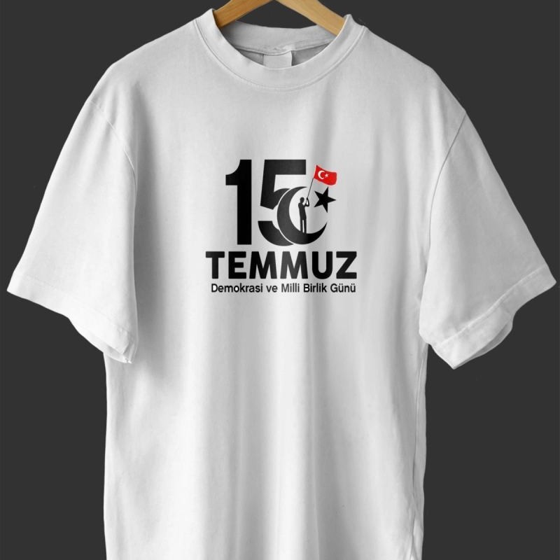 15 Temmuz Demokrasi ve Milli Birlik Günü Baskılı Oversize Bisiklet Yaka T-shirt - Beyaz 15 Temmuz Demokrasi ve Milli Birlik Günü Baskılı Oversize Bisiklet Yaka T-shirt - Beyaz