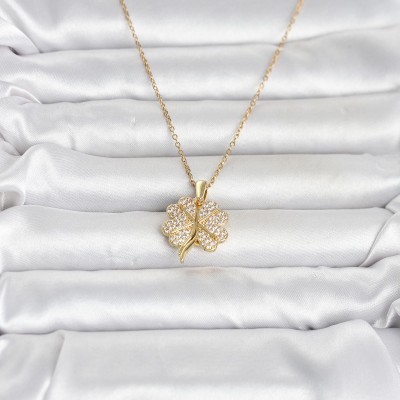 316L Çelik Gold Renk Açılabilir Yonca Model Zirkon Taşlı Kadın Kolye 316L Çelik Gold Renk Açılabilir Yonca Model Zirkon Taşlı Kadın Kolye