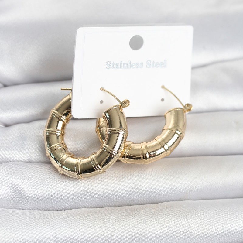 316L Çelik Gold Renk Bambu Model Halka Kadın Küpe 316L Çelik Gold Renk Bambu Model Halka Kadın Küpe