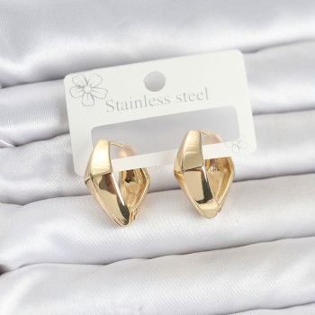 316L Çelik Gold Renk Elmas Model Halka Kadın Küpe 316L Çelik Gold Renk Elmas Model Halka Kadın Küpe