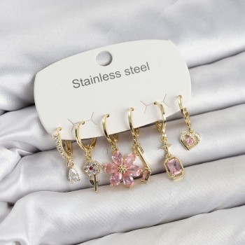 316L Çelik Gold Renk Pembe Zirkon Taşlı Lotus Detaylı Kadın Küpe Seti