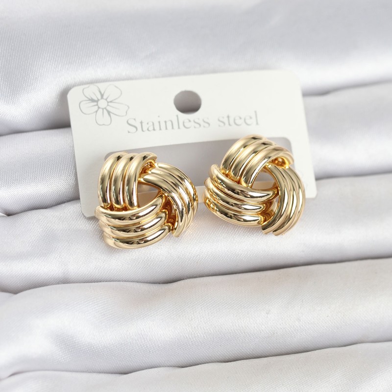 316L Çelik Gold Renk Sarmal Model Kadın Küpe 316L Çelik Gold Renk Sarmal Model Kadın Küpe