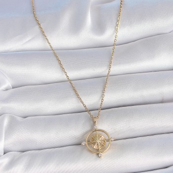 316L Çelik Gold Renk Zincir Zirkon Taşlı Pusula Model Kadın Kolye 316L Çelik Gold Renk Zincir Zirkon Taşlı Pusula Model Kadın Kolye