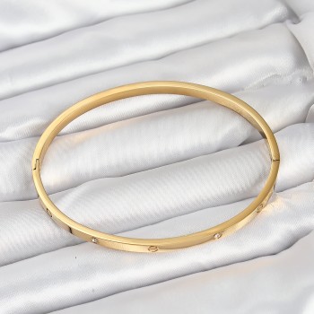 316L Çelik Gold Renk Zirkon Taşlı 65 mm İnce Kadın Kelepçe Bileklik 316L Çelik Gold Renk Zirkon Taşlı 65 mm İnce Kadın Kelepçe Bileklik