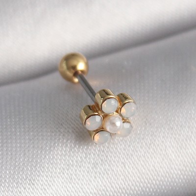 316L Çelik Gold Renk Zirkon Taşlı Çiçek Model Tragus Piercing 316L Çelik Gold Renk Zirkon Taşlı Çiçek Model Tragus Piercing
