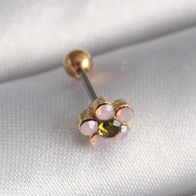 316L Çelik Gold Renk Zirkon Taşlı Çiçek Tragus Piercing 316L Çelik Gold Renk Zirkon Taşlı Çiçek Tragus Piercing
