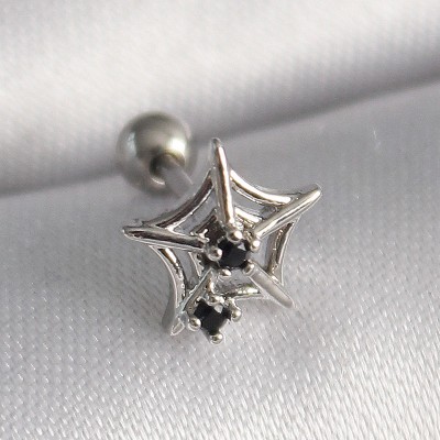 316L Çelik Gümüş Renk Siyah Zirkon Taş Detay Örümcek Ağ Model Tragus Piercing 316L Çelik Gümüş Renk Siyah Zirkon Taş Detay Örümcek Ağ Model Tragus Piercing