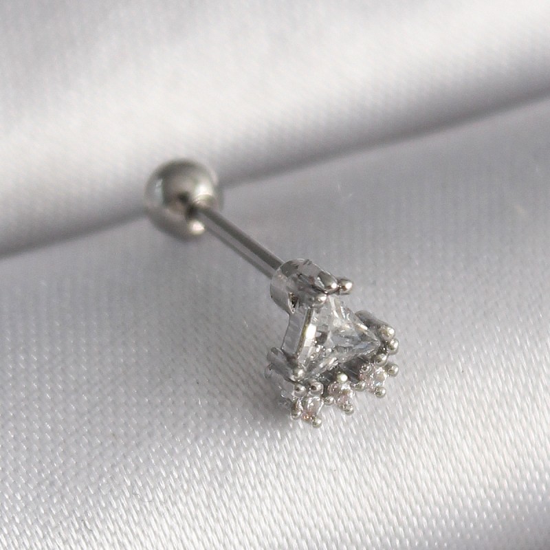 316L Çelik Gümüş Renk Üçgen Zirkon Taşlı Tragus Piercing 316L Çelik Gümüş Renk Üçgen Zirkon Taşlı Tragus Piercing