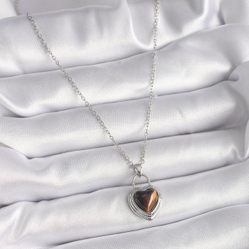 316L Çelik Gümüş Renk Zincir Kilit Kalp Kehribar Boncuk Model Kadın Kolye 316L Çelik Gümüş Renk Zincir Kilit Kalp Kehribar Boncuk Model Kadın Kolye