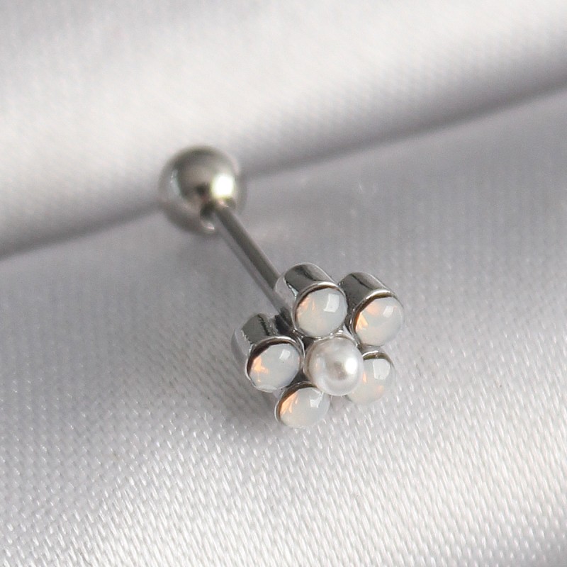 316L Çelik Gümüş Renk Zirkon Taşlı Çiçek Model Tragus Piercing 316L Çelik Gümüş Renk Zirkon Taşlı Çiçek Model Tragus Piercing