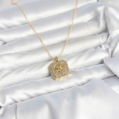 316L Çelik Zincir Gold Aslan Madalyon Model Zirkon Taşlı Kadın Kolye