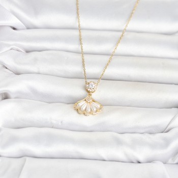 316L Çelik Zincir Gold Renk Yelpaze Model Kadın Kolye 316L Çelik Zincir Gold Renk Yelpaze Model Kadın Kolye
