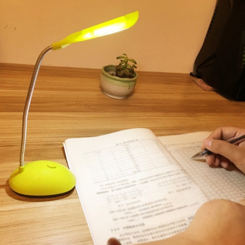 360 Derece Ayarlanabilir Esnek LED Masa Lambası 360 Derece Ayarlanabilir Esnek LED Masa Lambası