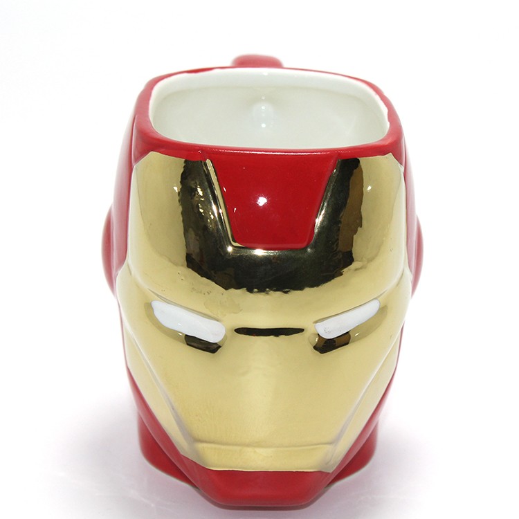 3D Iron Man Tasarımlı Porselen Kupa Bardak 3D Iron Man Tasarımlı Porselen Kupa Bardak