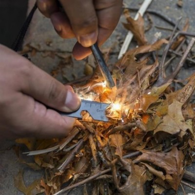 Acil Durum Magnezyum Çakmaktaşı Hayatta Kalma Kiti Acil Durum Magnezyum Çakmaktaşı Hayatta Kalma Kiti