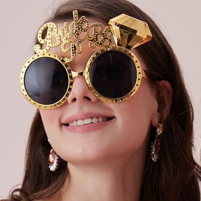 Altın Renk Bride To Be Yazılı Gelin Gözlüğü Altın Renk Bride To Be Yazılı Gelin Gözlüğü