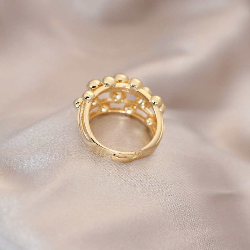 Ayarlamalı Gold Renk Metal Bombeli Boluncuk Model Yüzük Ayarlamalı Gold Renk Metal Bombeli Boluncuk Model Yüzük