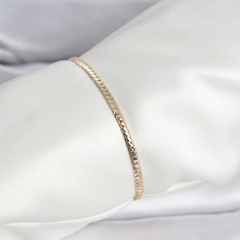 CM 14K Gold Renk Yassı Zincir Model Kadın Bileklik CM 14K Gold Renk Yassı Zincir Model Kadın Bileklik