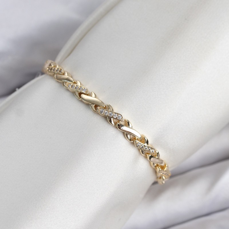 CM Çapraz Zincir Model Zirkon Taşlı VIP Seri Gold Renk Pirinç Kadın Bileklik CM Çapraz Zincir Model Zirkon Taşlı VIP Seri Gold Renk Pirinç Kadın Bileklik