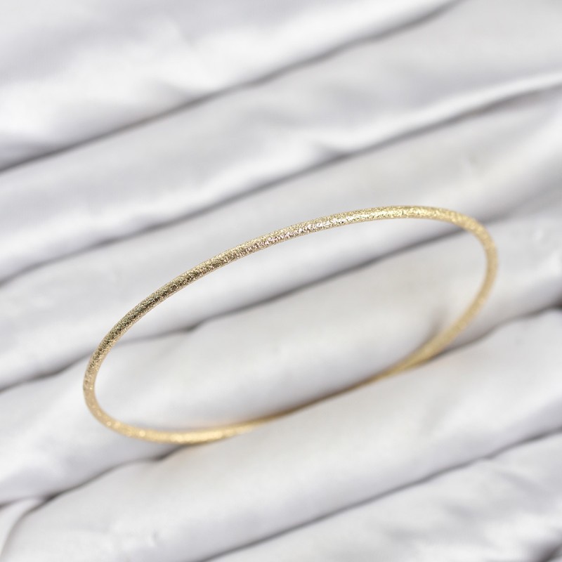 CM Gold Renk Simli Model 65 mm Bilezik CM Gold Renk Simli Model 65 mm Bilezik