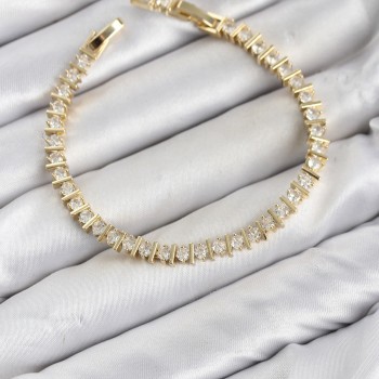 CM Şerit Model Zirkon Taşlı VIP Seri Gold Renk Pirinç Kadın Bileklik CM Şerit Model Zirkon Taşlı VIP Seri Gold Renk Pirinç Kadın Bileklik