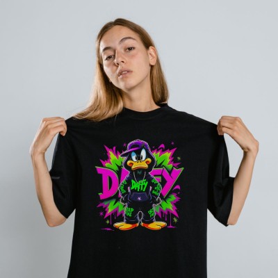 Daffy Duck Graffiti Baskılı Unisex Siyah Tişört - 24/1 Penye Pamuklu Daffy Duck Graffiti Baskılı Unisex Siyah Tişört - 24/1 Penye Pamuklu