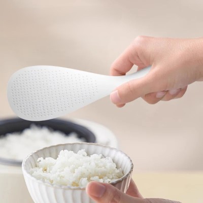 Devrilmeyen Yapışmayan Pilav Kaşığı Devrilmeyen Yapışmayan Pilav Kaşığı
