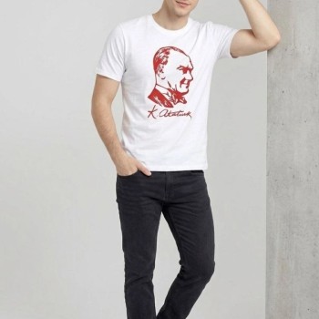 Erkek Atatürk Baskılı Tişört Kısa Kollu Bisiklet Yaka T-Shirt - Beyaz Erkek Atatürk Baskılı Tişört Kısa Kollu Bisiklet Yaka T-Shirt - Beyaz