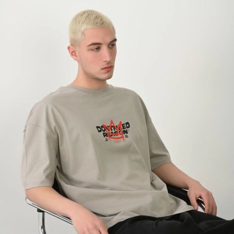 Erkek Baskılı T-Shirt Kısa Kol Bisiklet Yaka Rahat Kalıp Tişört - Boyalı Gri Erkek Baskılı T-Shirt Kısa Kol Bisiklet Yaka Rahat Kalıp Tişört - Boyalı Gri