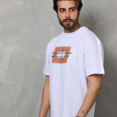Erkek Baskılı T-Shirt Kısa Kol Bisiklet Yaka Regular Fit Rahat Kalıp Tişört - Beyaz Erkek Baskılı T-Shirt Kısa Kol Bisiklet Yaka Regular Fit Rahat Kalıp Tişört - Beyaz
