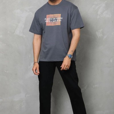 Erkek Baskılı T-Shirt Kısa Kol Bisiklet Yaka Regular Fit Rahat Kalıp Tişört - Füme Erkek Baskılı T-Shirt Kısa Kol Bisiklet Yaka Regular Fit Rahat Kalıp Tişört - Füme