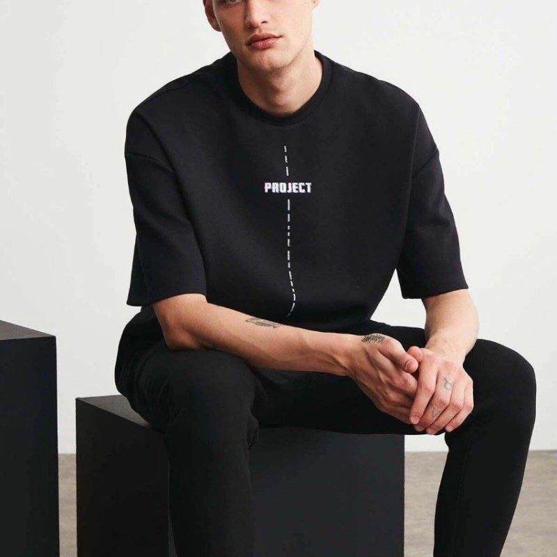 Erkek Baskılı T-Shirt Kısa Kol Bisiklet Yaka Regular Fit Rahat Kalıp Tişört - Siyah Erkek Baskılı T-Shirt Kısa Kol Bisiklet Yaka Regular Fit Rahat Kalıp Tişört - Siyah