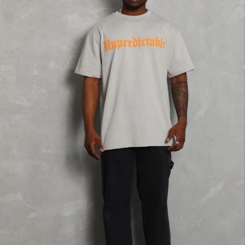 Erkek Baskılı T-Shirt Kısa Kol Bisiklet Yaka Regular Fit Tişört - Gri Erkek Baskılı T-Shirt Kısa Kol Bisiklet Yaka Regular Fit Tişört - Gri