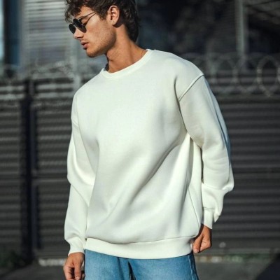 Erkek Bisiklet Yaka 3 İplik Pamuklu Basic SweatShirt - Beyaz Erkek Bisiklet Yaka 3 İplik Pamuklu Basic SweatShirt - Beyaz