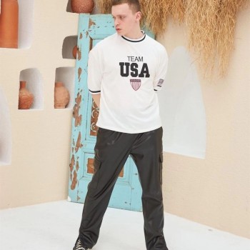 Erkek Bisiklet Yaka Tişört Nakış İşlemeli Kısa Kol Oversize T-Shirt - Beyaz Erkek Bisiklet Yaka Tişört Nakış İşlemeli Kısa Kol Oversize T-Shirt - Beyaz