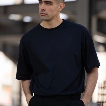 Erkek Düz T-Shirt Kısa Kol Bisiklet Yaka Regular Fit Rahat Kalıp Günlük Tişört - Siyah Erkek Düz T-Shirt Kısa Kol Bisiklet Yaka Regular Fit Rahat Kalıp Günlük Tişört - Siyah