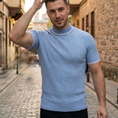 Erkek Fitilli Triko Dokuma Kısa Kol Tişört Yarım Boğaz Modern Yazlık T-Shirt - Bebe Mavisi Erkek Fitilli Triko Dokuma Kısa Kol Tişört Yarım Boğaz Modern Yazlık T-Shirt - Bebe Mavisi
