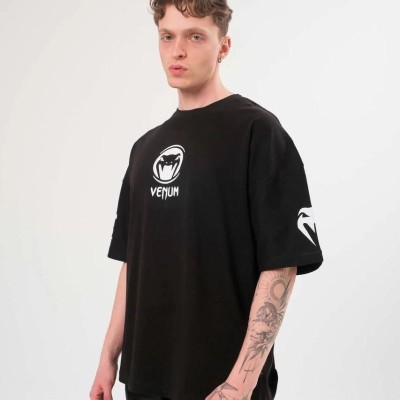 Erkek Kısa Kol Tişört Göğüs ve Kol Bisiklet Yaka Baskılı T-Shirt - Siyah Erkek Kısa Kol Tişört Göğüs ve Kol Bisiklet Yaka Baskılı T-Shirt - Siyah