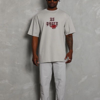 Erkek Kısa Kol Yazlık Tişört Bisiklet Yaka Baskılı Oversize T-Shirt - Gri Erkek Kısa Kol Yazlık Tişört Bisiklet Yaka Baskılı Oversize T-Shirt - Gri