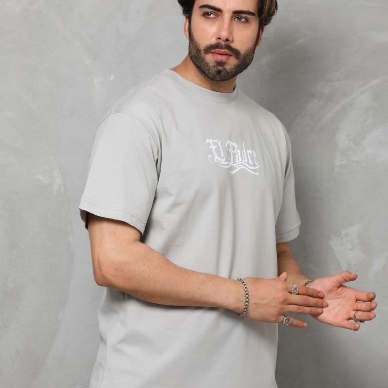 Erkek Kısa Kol Yazlık Tişört Bisiklet Yaka Baskılı Oversize T-Shirt - Gri Erkek Kısa Kol Yazlık Tişört Bisiklet Yaka Baskılı Oversize T-Shirt - Gri