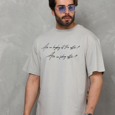 Erkek Kısa Kol Yazlık Tişört Bisiklet Yaka Baskılı Oversize T-Shirt - Gri Erkek Kısa Kol Yazlık Tişört Bisiklet Yaka Baskılı Oversize T-Shirt - Gri