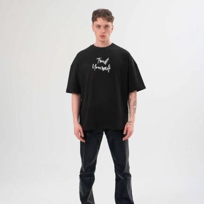 Erkek Kısa Kol Yazlık Tişört Bisiklet Yaka Baskılı Oversize T-Shirt - Siyah Erkek Kısa Kol Yazlık Tişört Bisiklet Yaka Baskılı Oversize T-Shirt - Siyah