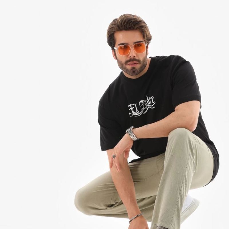 Erkek Kısa Kol Yazlık Tişört Bisiklet Yaka Baskılı Oversize T-Shirt - Siyah Erkek Kısa Kol Yazlık Tişört Bisiklet Yaka Baskılı Oversize T-Shirt - Siyah
