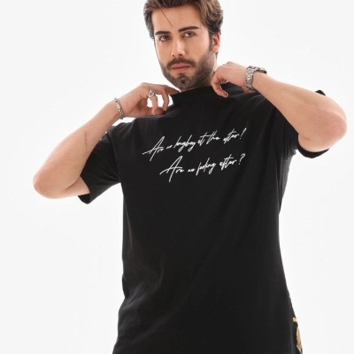 Erkek Kısa Kol Yazlık Tişört Bisiklet Yaka Baskılı Oversize T-Shirt - Siyah Erkek Kısa Kol Yazlık Tişört Bisiklet Yaka Baskılı Oversize T-Shirt - Siyah