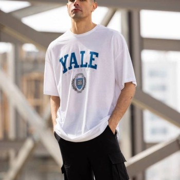 Erkek Kısa Kol Yazlık Tişört Bisiklet Yaka YALE Baskılı T-Shirt - Beyaz Erkek Kısa Kol Yazlık Tişört Bisiklet Yaka YALE Baskılı T-Shirt - Beyaz