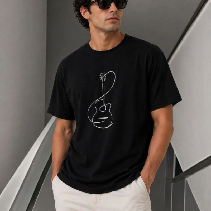 Erkek Minimal Gitar Baskılı Tişört T-Shirt Yazlık Kısa Kol Bisiklet Yaka T-Shirt - Siyah Erkek Minimal Gitar Baskılı Tişört T-Shirt Yazlık Kısa Kol Bisiklet Yaka T-Shirt - Siyah
