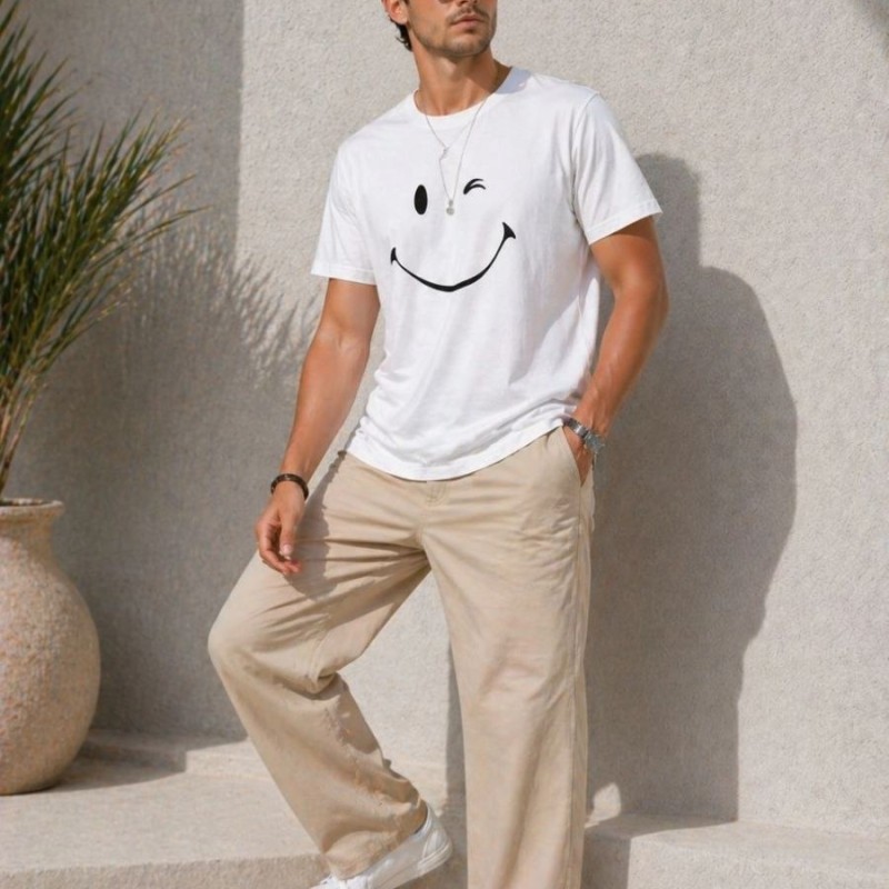 Erkek Minimal Gülümseyen Yüz Baskılı Tişört Kısa Kol Yazlık T-Shirt - Beyaz Erkek Minimal Gülümseyen Yüz Baskılı Tişört Kısa Kol Yazlık T-Shirt - Beyaz