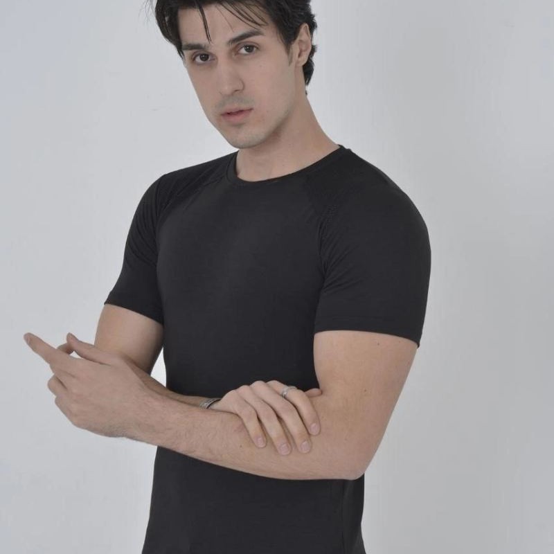 Erkek Omuz Fileli T-Shirt Kısa Kol Bisiklet Yaka Slimfit Tişört - Siyah Erkek Omuz Fileli T-Shirt Kısa Kol Bisiklet Yaka Slimfit Tişört - Siyah