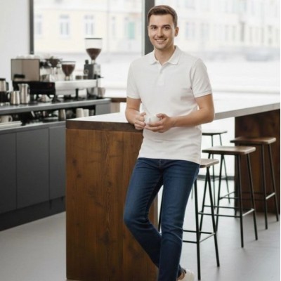 Erkek Polo Yaka Düğmeli Pike Kumaş Tişört Regular Fit Kısa Kol T-Shirt - Beyaz Erkek Polo Yaka Düğmeli Pike Kumaş Tişört Regular Fit Kısa Kol T-Shirt - Beyaz